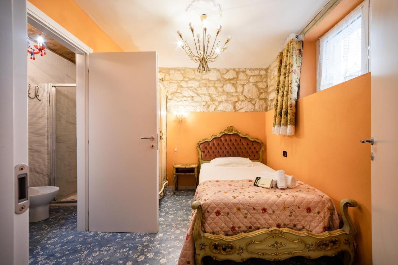 Le Stanze Di Villa Angelina - Pet Friendly Verona Esterno foto